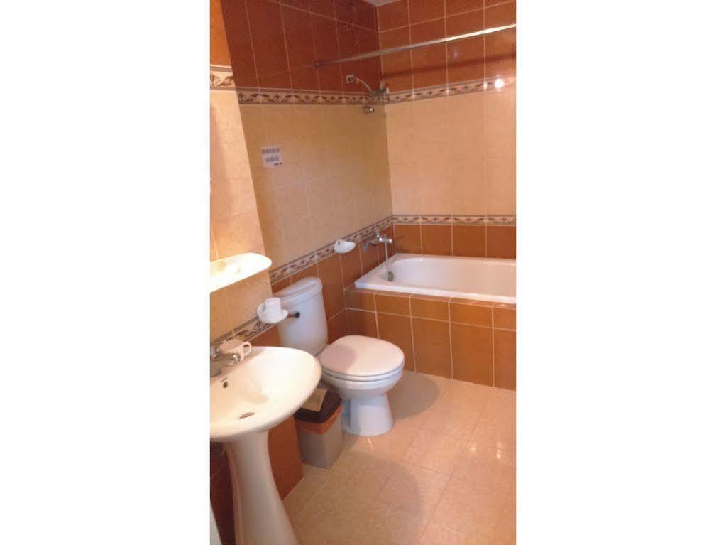 Ngan Long Hotel Ho Chi Minh City Bagian luar foto